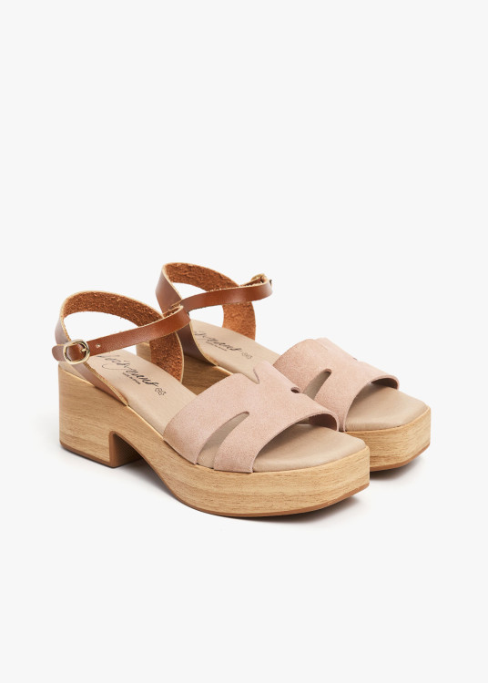 Sandalias de piel con pala y cierre de hebilla al talón beige