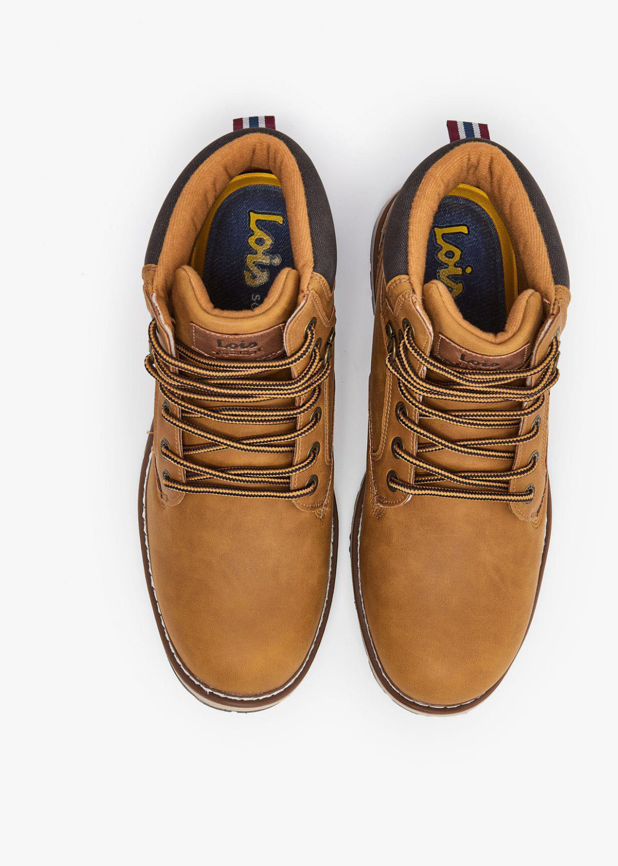 Botas cordones con tirador trasero marrón