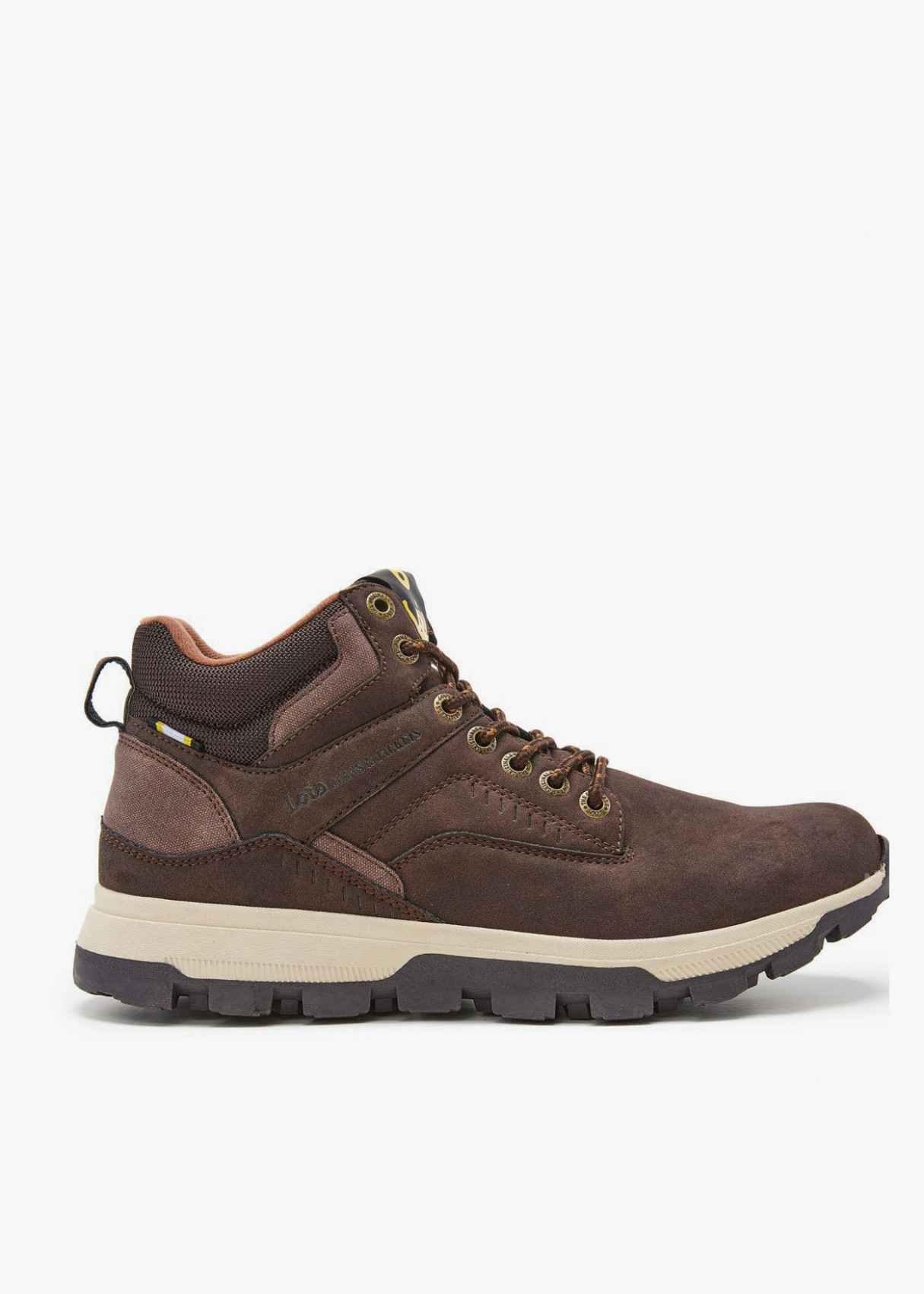 Botas Cordones Outdoor con Tirador Trasero Marrón