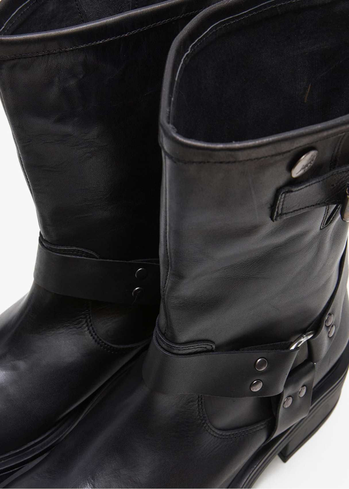Botas Bajas De Piel estilo motera negra