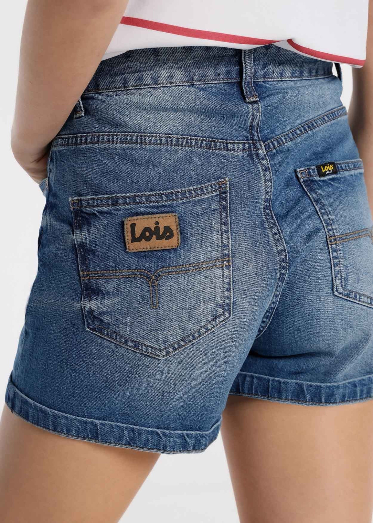 Short Medium Blue
