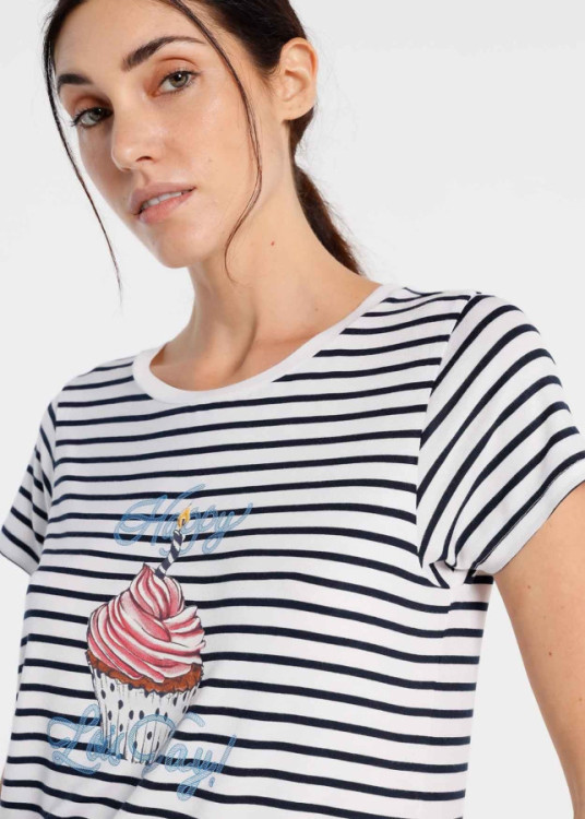 Camiseta Rayas Con Grafica