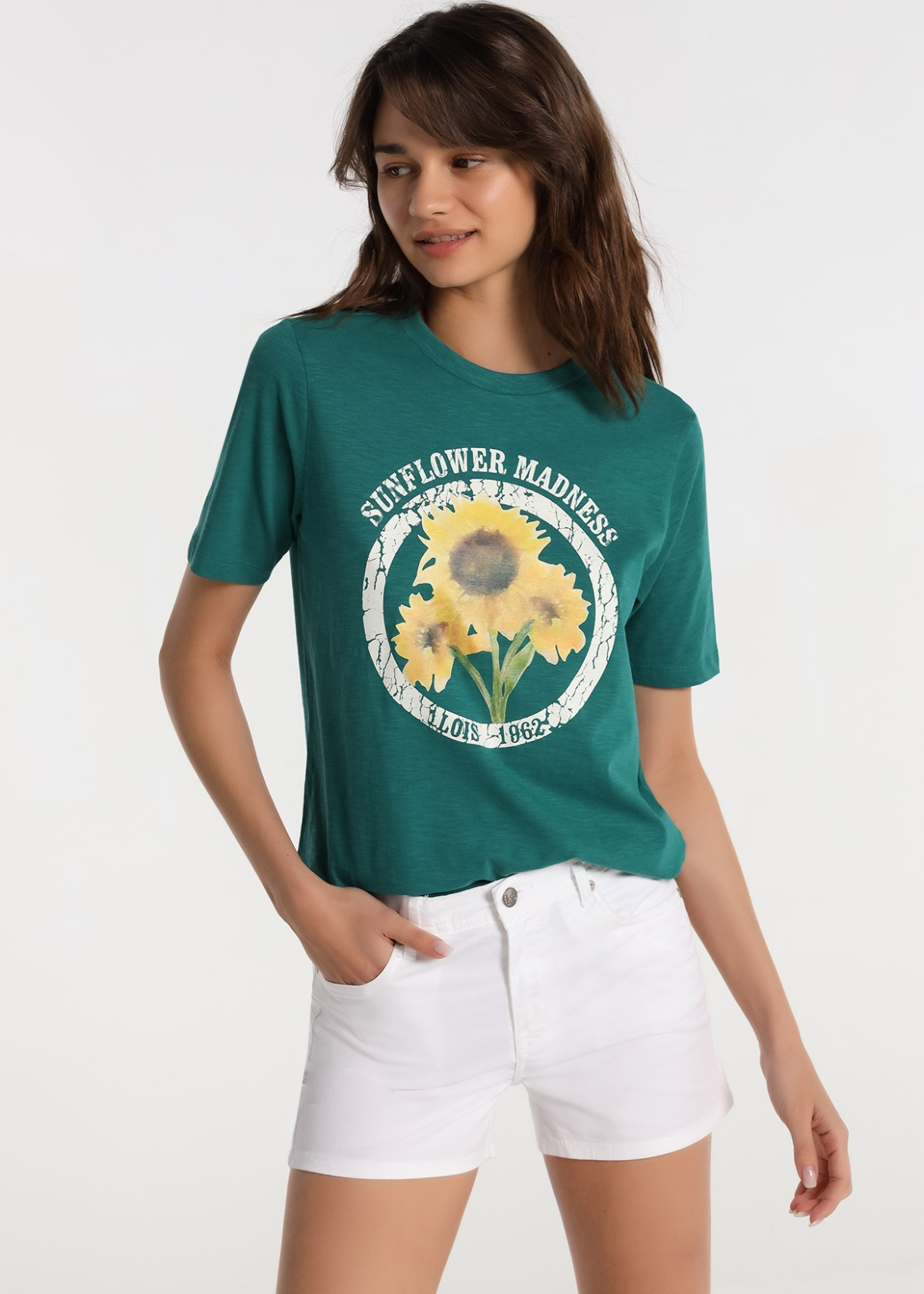 Diana Short Twill Color
