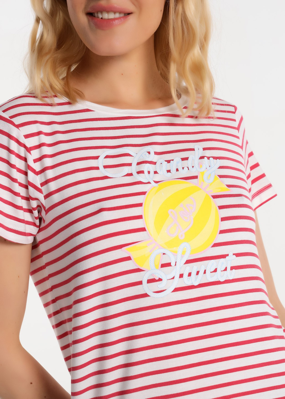 Camiseta Rayas Con Grafica