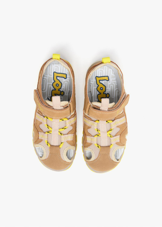 Sandalias urbanas puntera reforzada marrón