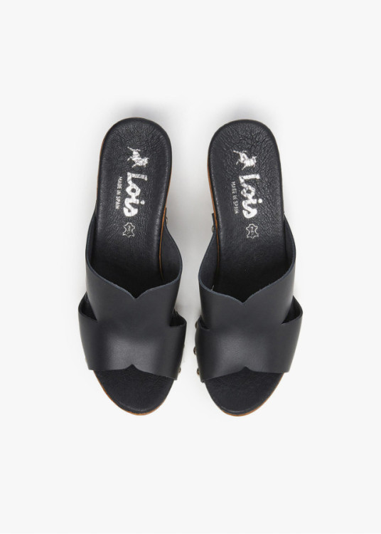 Sandalias piel tacón madera negro