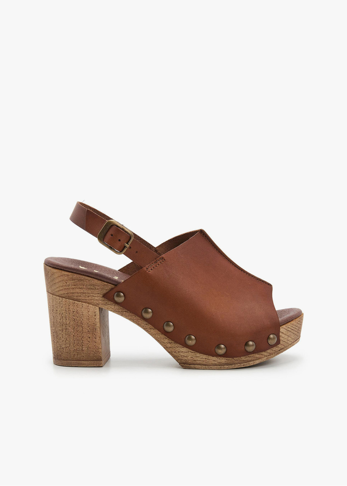 Sandalia piel zueco tacón madera tira al talón marrón