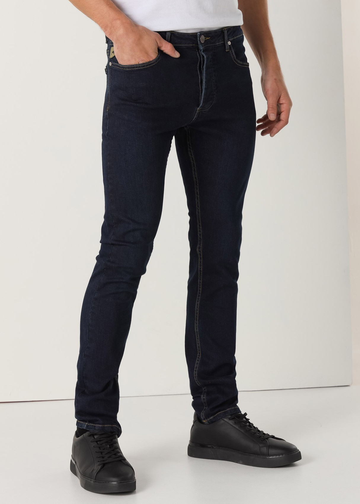 Vaqueros Regular Cintura Media tejido algodón Premium