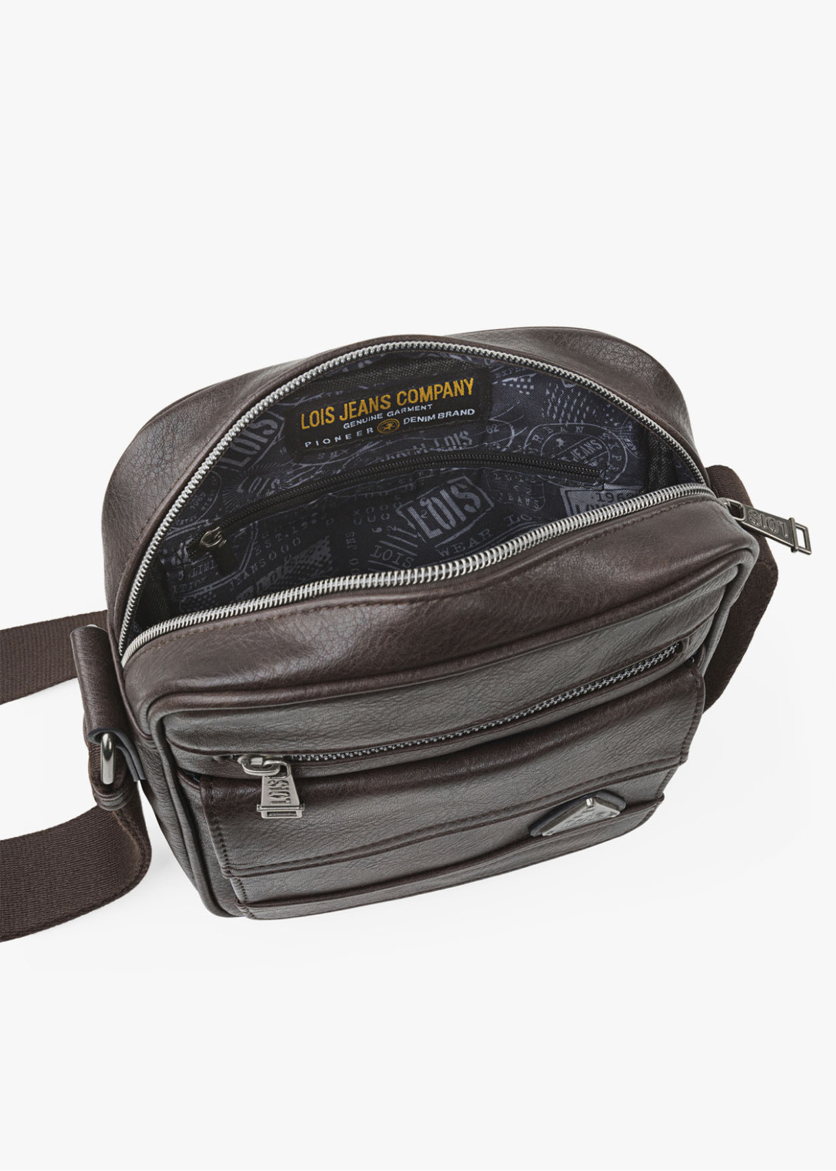 Bandolera Ajustable pequeña bolsillo frontal logo metálico marrón