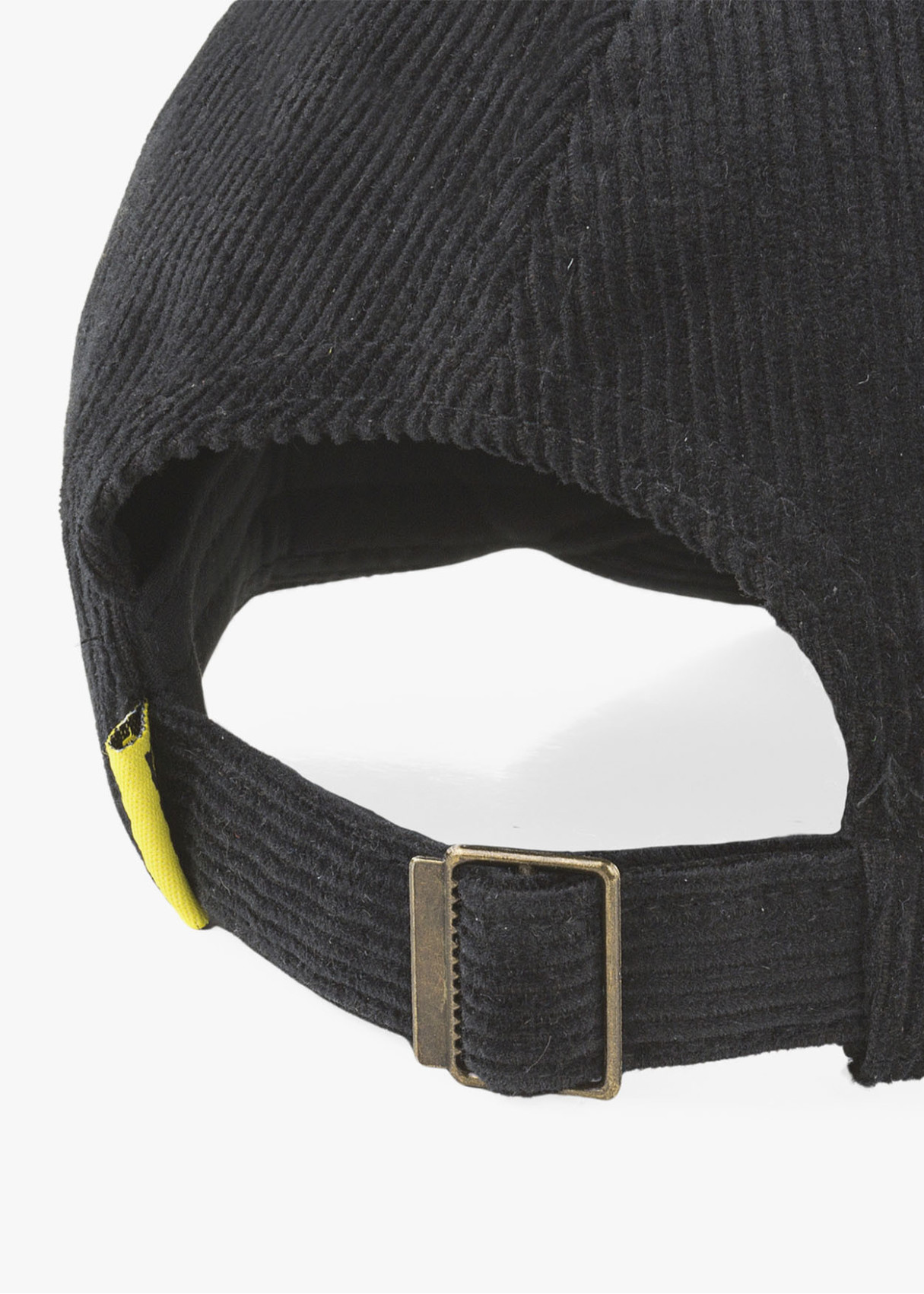 Gorra casual de pana negra