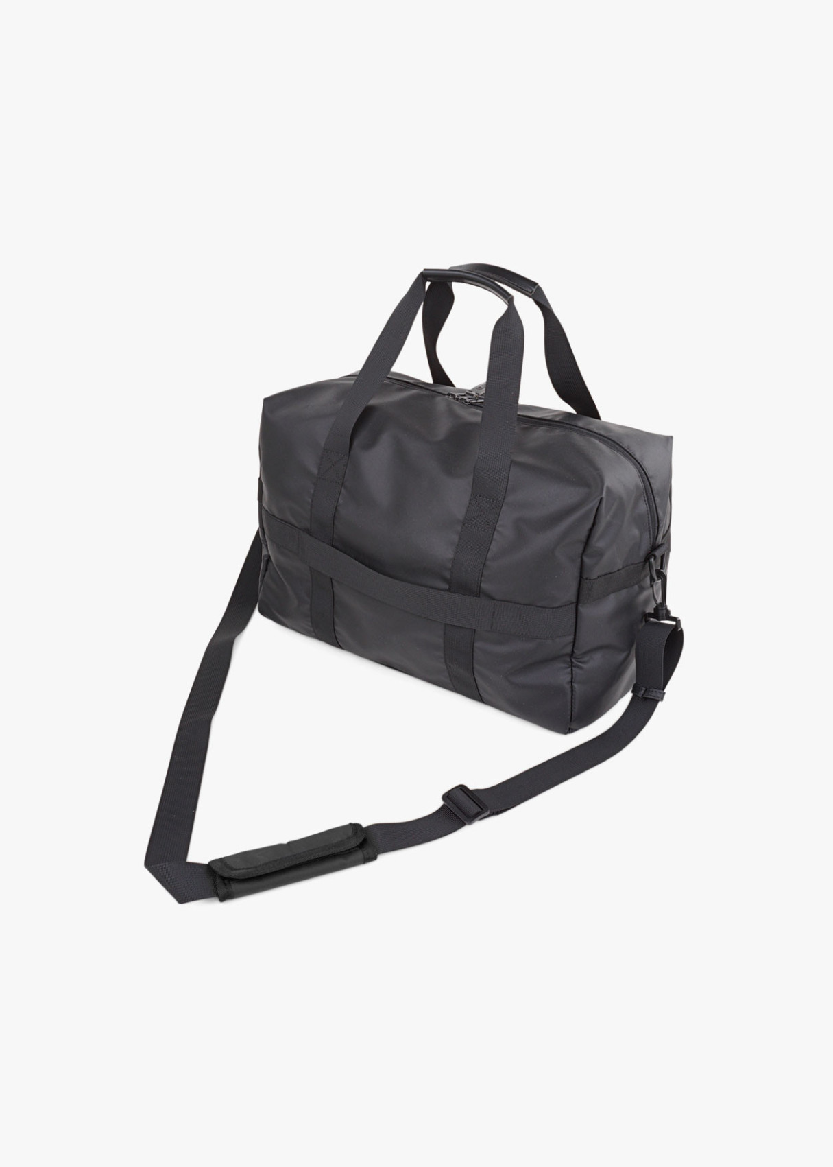 Bolsa de viaje con bandolera ajustable contraste color negra