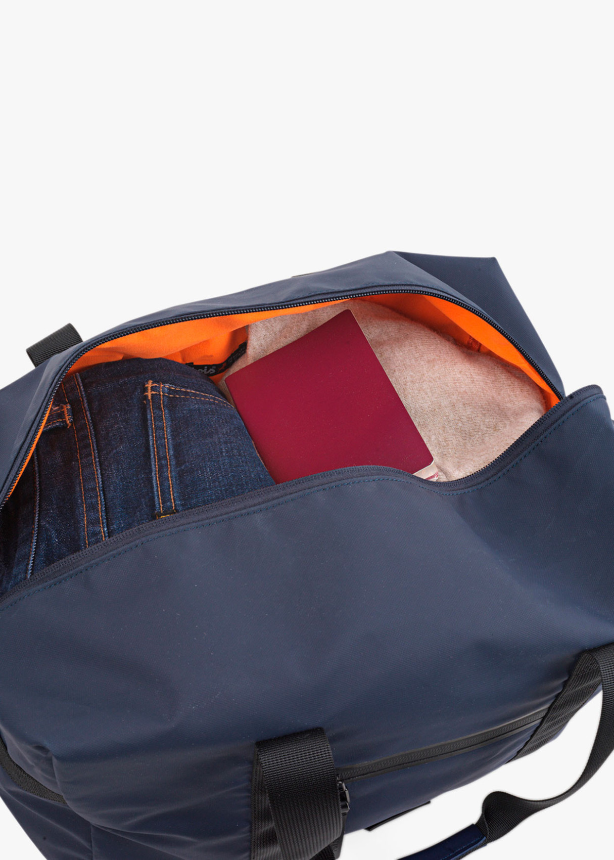 Bolsa de viaje con bandolera ajustable contraste color azul marino