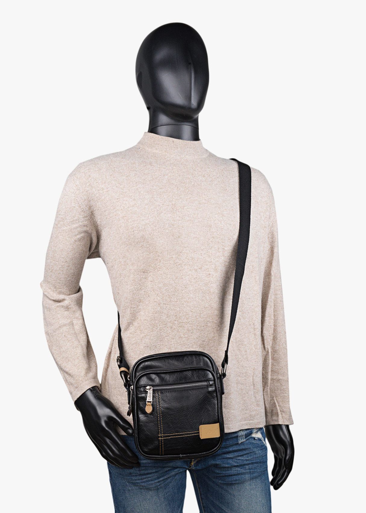 Bandolera ajustable con bolsillo frontal negra