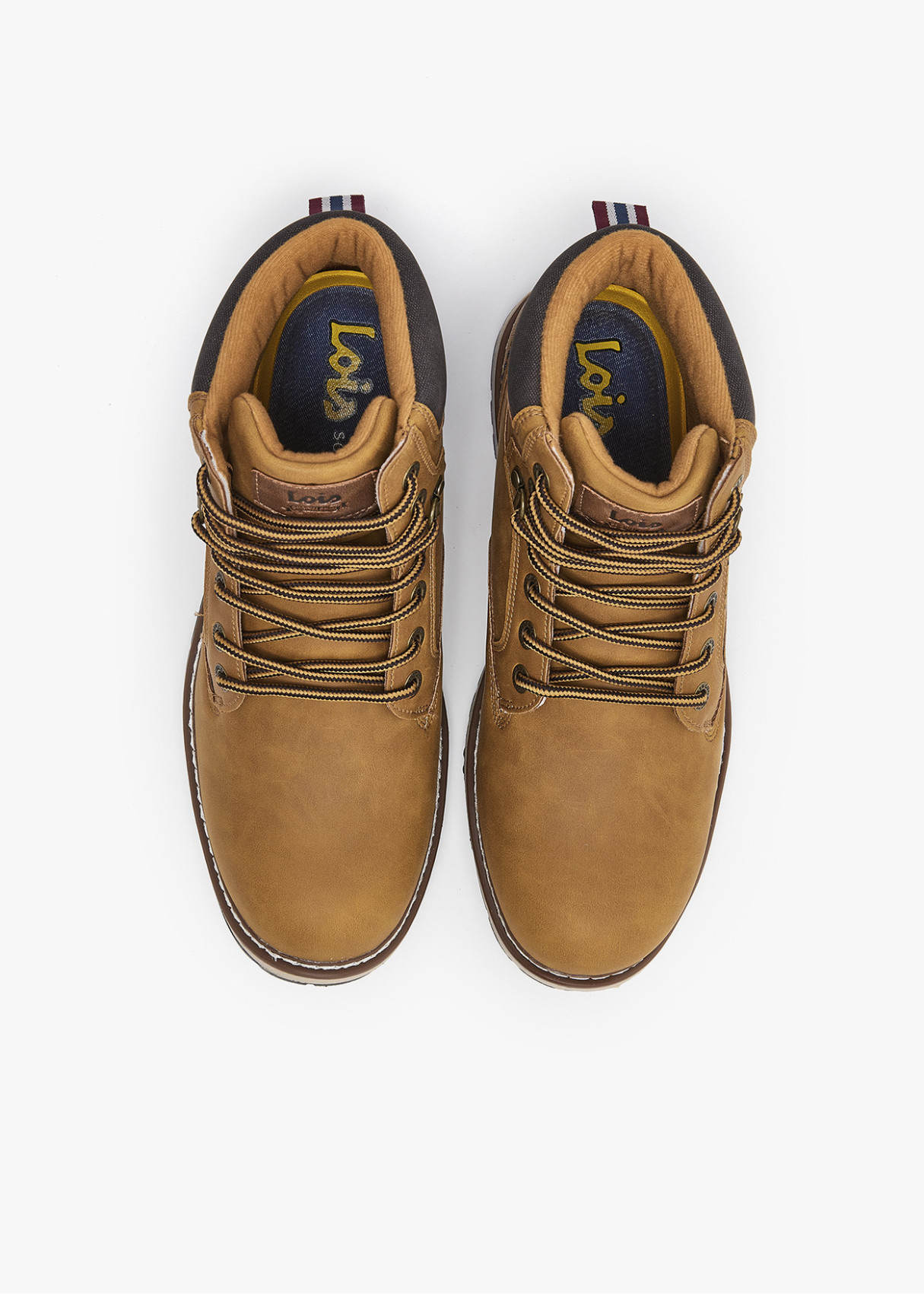 Botas cordones con tirador trasero marrón
