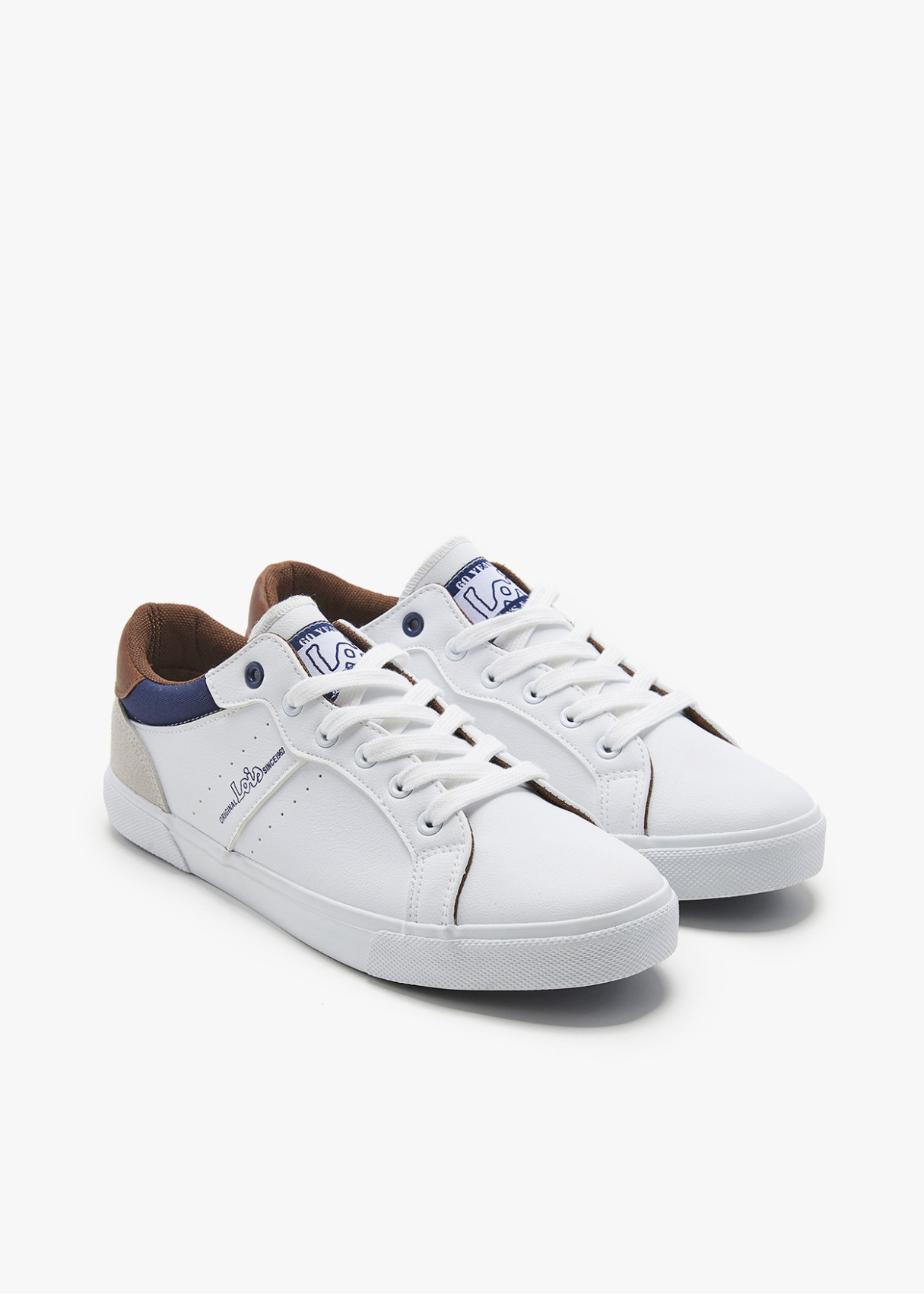 Bambas casual suela plana cordones blanco