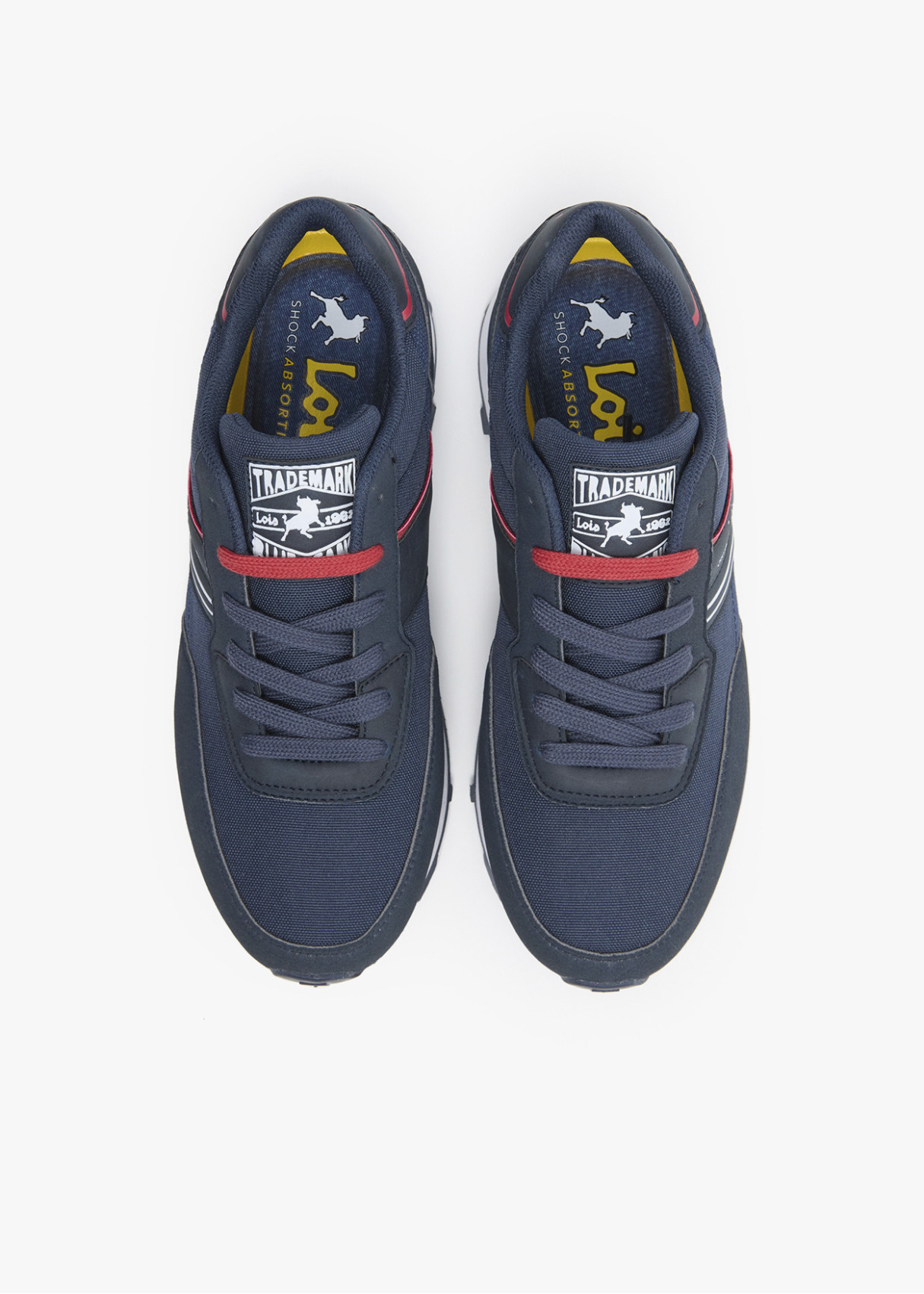 Sneakers casual detalle franja azul