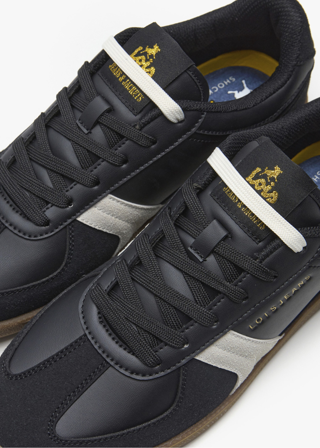 Bambas Casual contraste negra