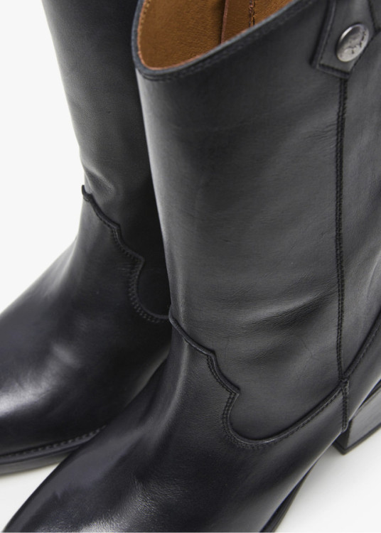 Bota Cowboy tacón alto negro