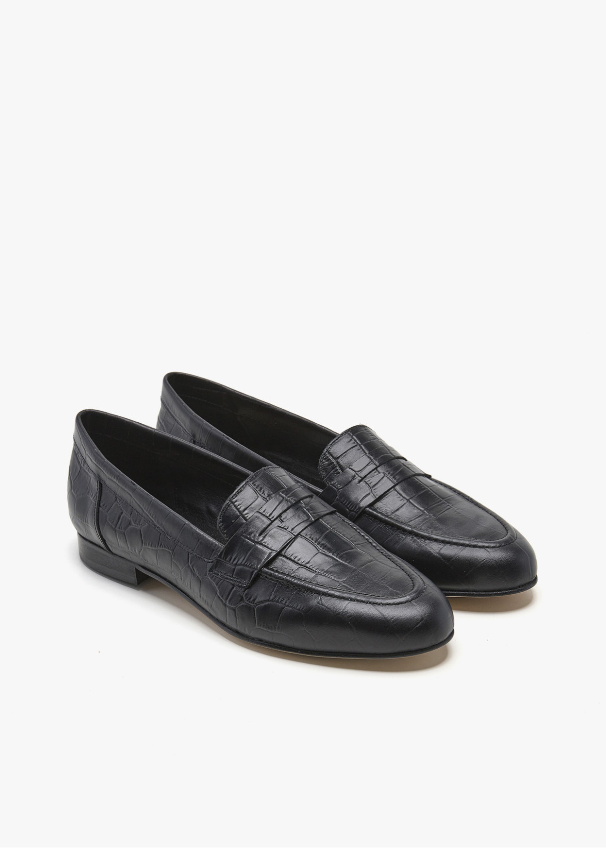 Mocasines de piel estampado cocodrilo negro