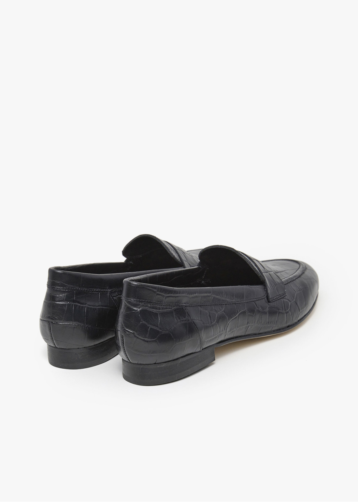 Mocasines de piel estampado cocodrilo negro