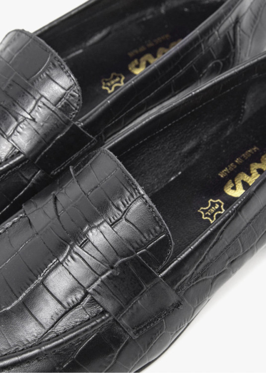 Mocasines de piel estampado cocodrilo negro