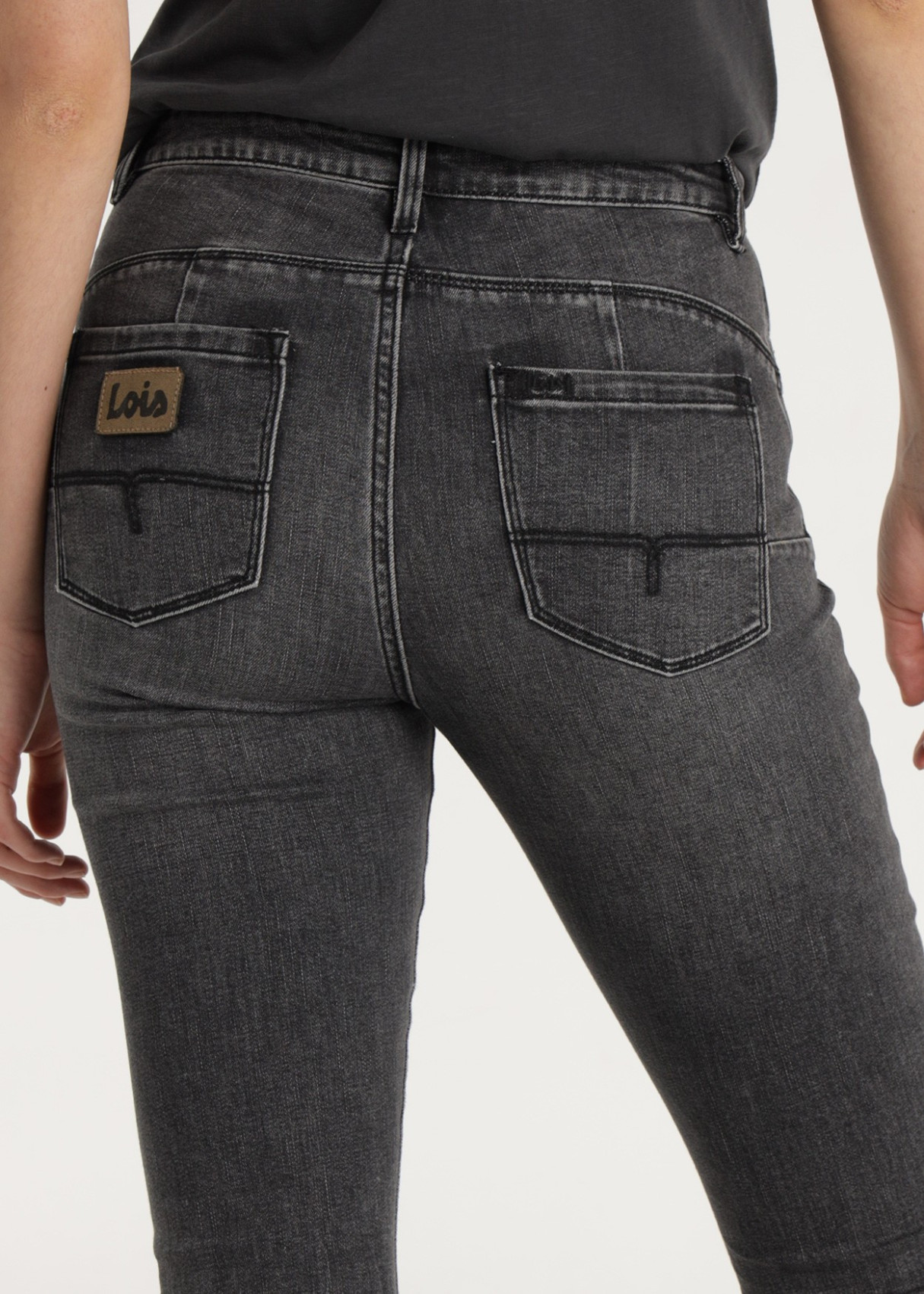 Jeans Push Up Flare Fit Trutemp 365 Tiro Bajo gris oscuro