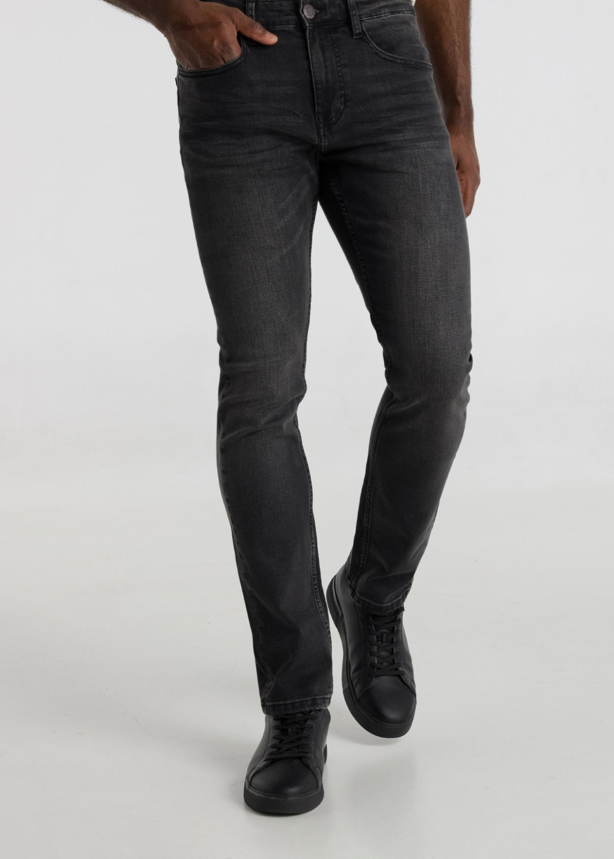 Vaqueros Slim fit tiro medio FORD GIN gris