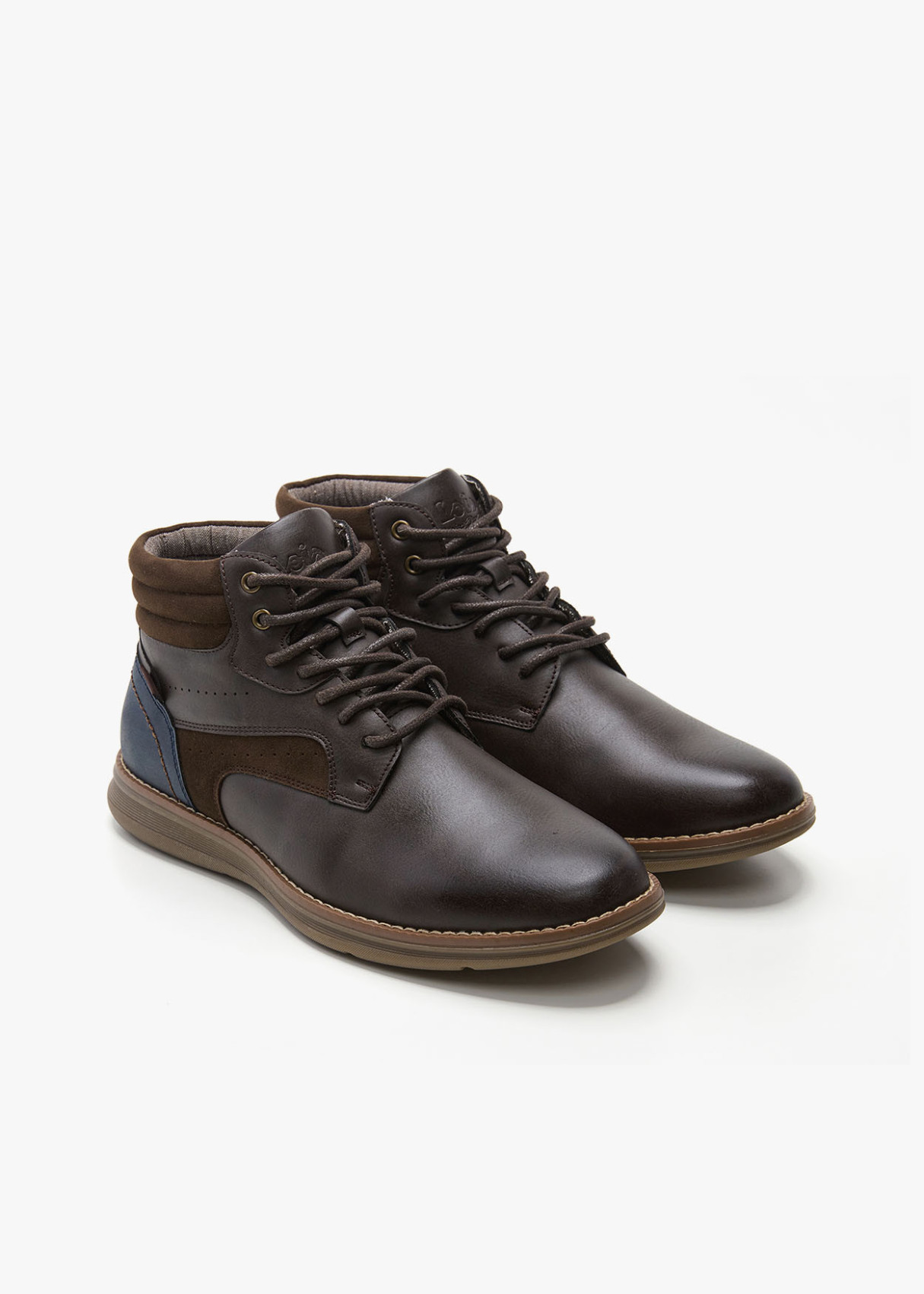 Botines casual cordonera collarín acolchado marrón