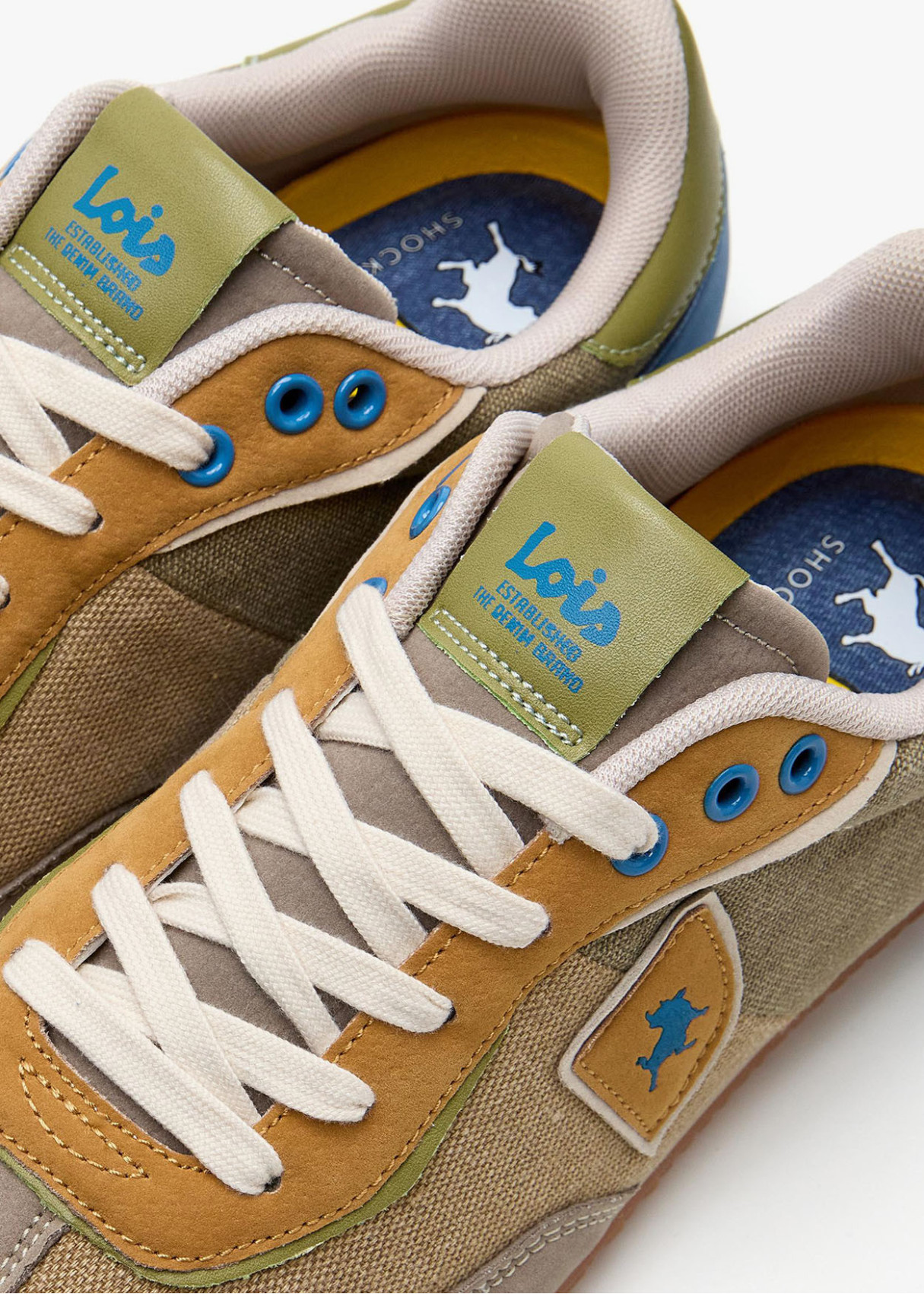 Bambas retro casual estilo Runner plana beige