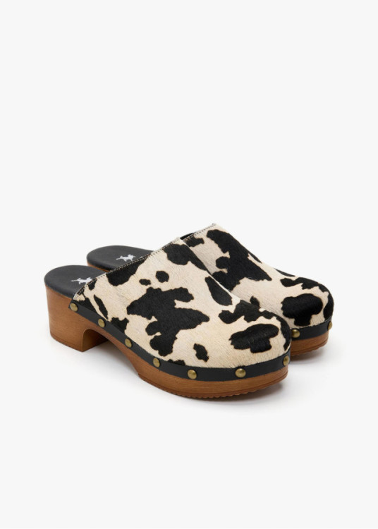 Zuecos piel vacuno estampado beige