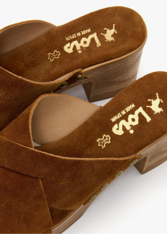 Sandalias tacón cruzada piel ante marrón