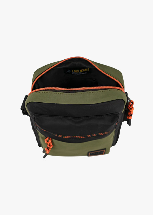 Bandolera casual bolsillo frontal caqui