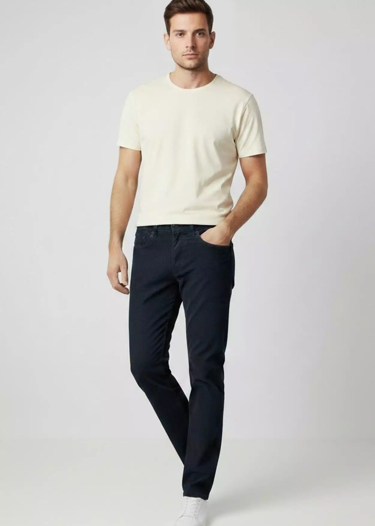 Pantalón pana tiro medio regular fit azul marino