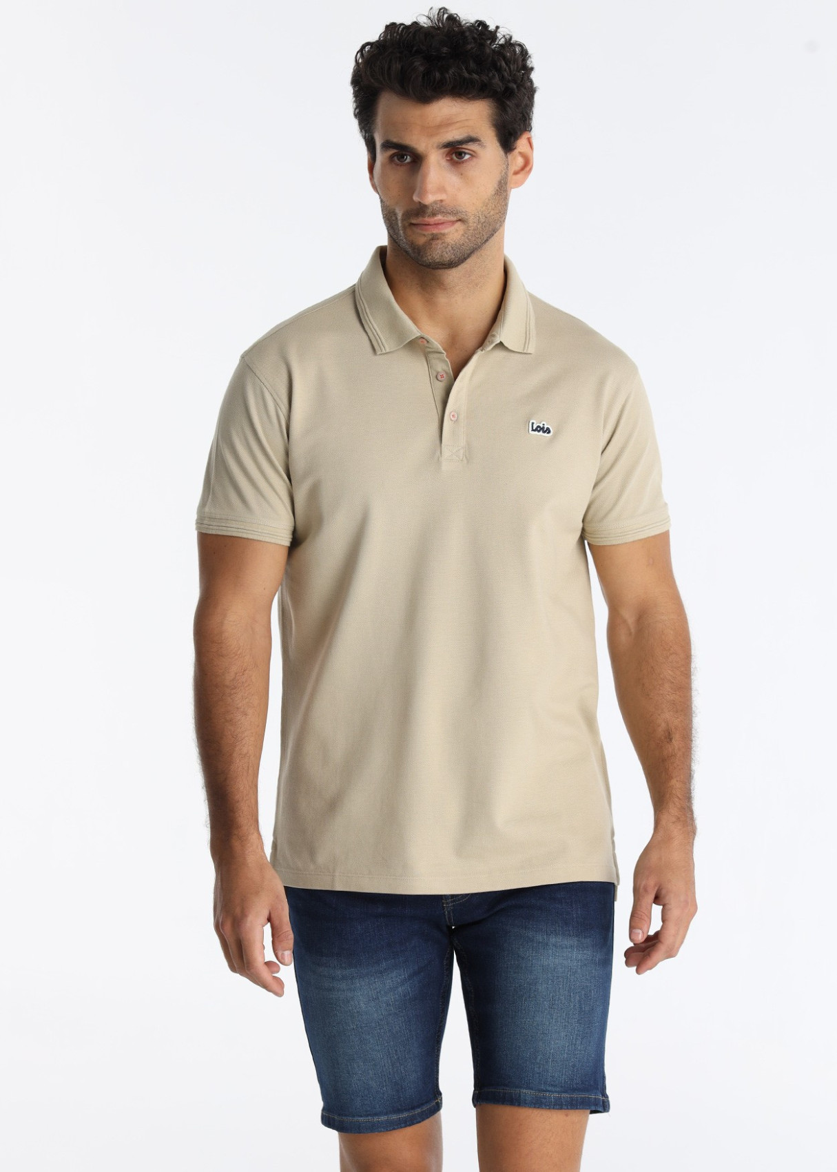 Polo De Piqué Premium Con Parche Logo En Color Beige