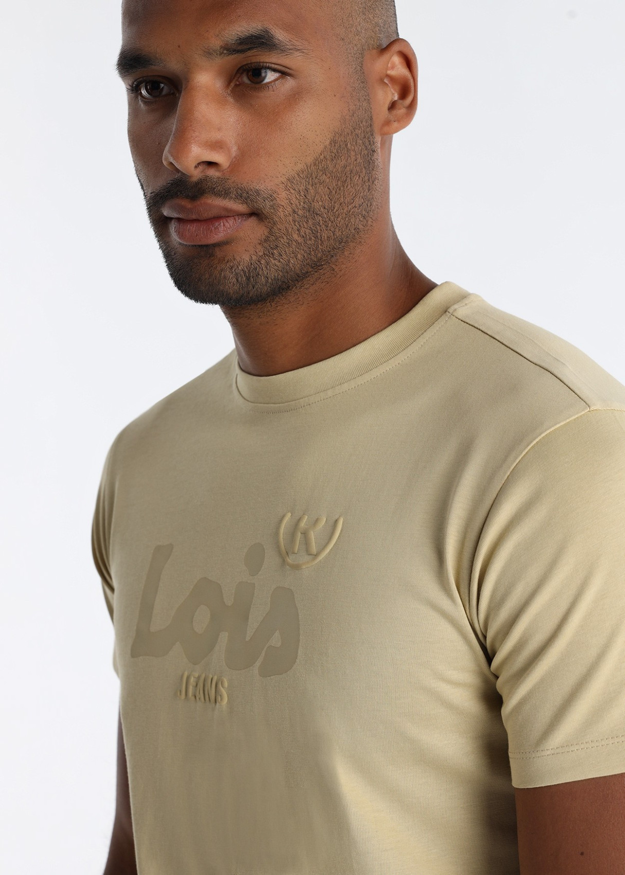 Camiseta Básica De Algodón Premium En Color Beige