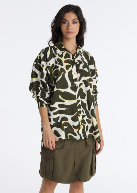 Camisa Pieza Delantera Estampado Animal Verde