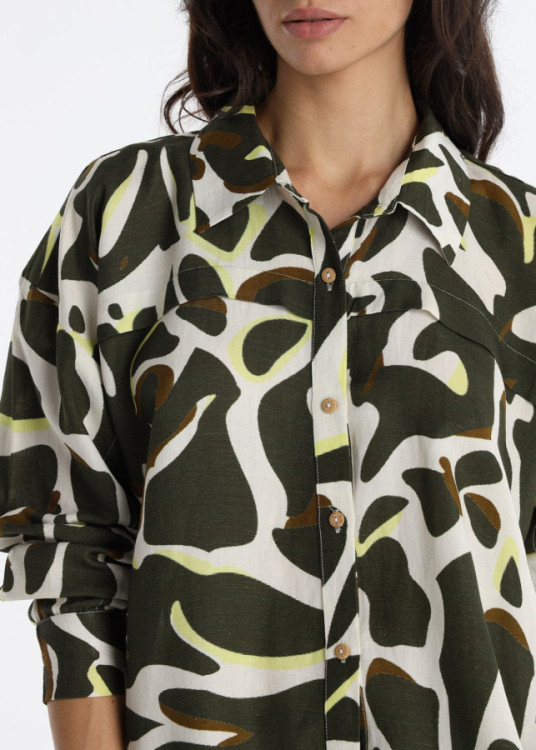Camisa Pieza Delantera Estampado Animal Verde