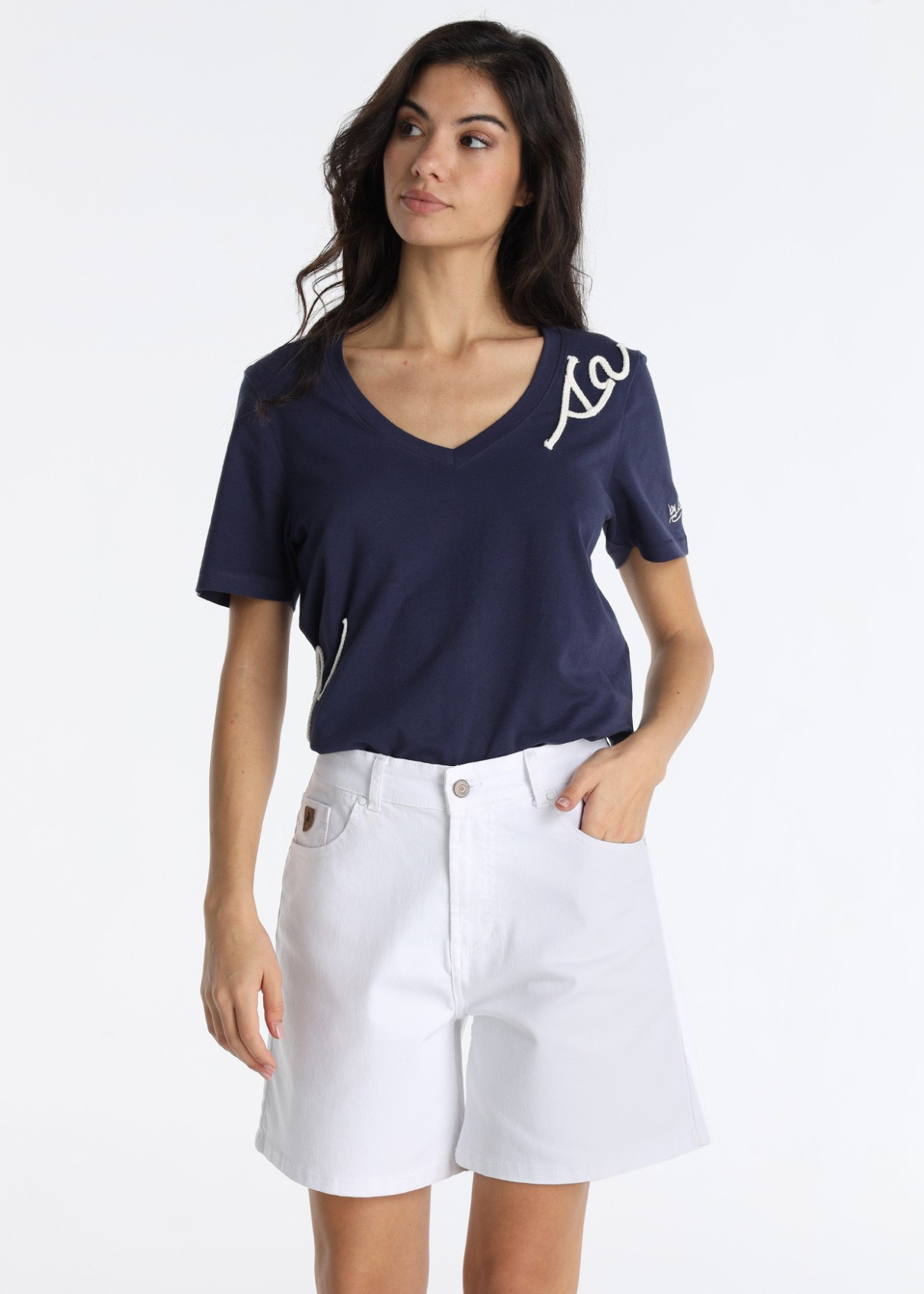 Short Vaquero Bordado Especial Blanco