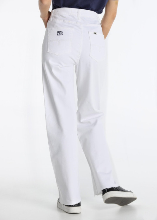Jeans Wide Leg Bordado Bolsillo Trasero Blanco