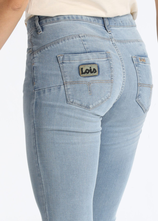 Jeans Skinny Efecto Push Up Lavado Azul