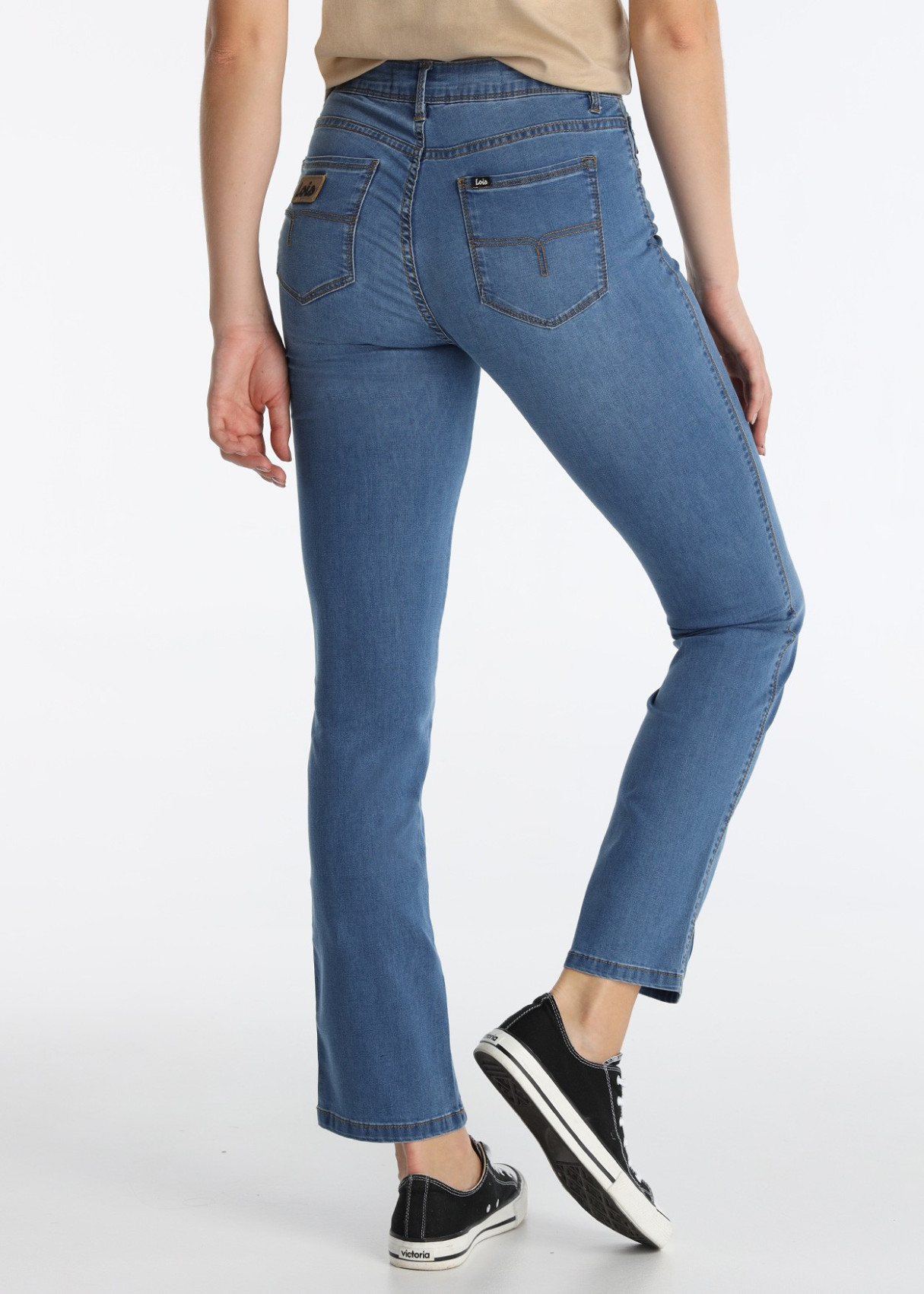 Jeans Straight Lavado Azul Medio Tacto Suave Azul