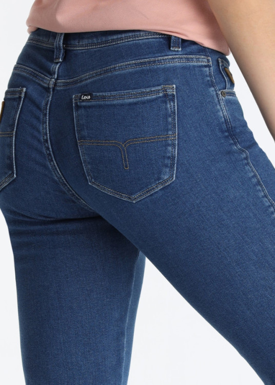 Jeans Straight Fit Lavado Azul Profundo Golden Blue Azul