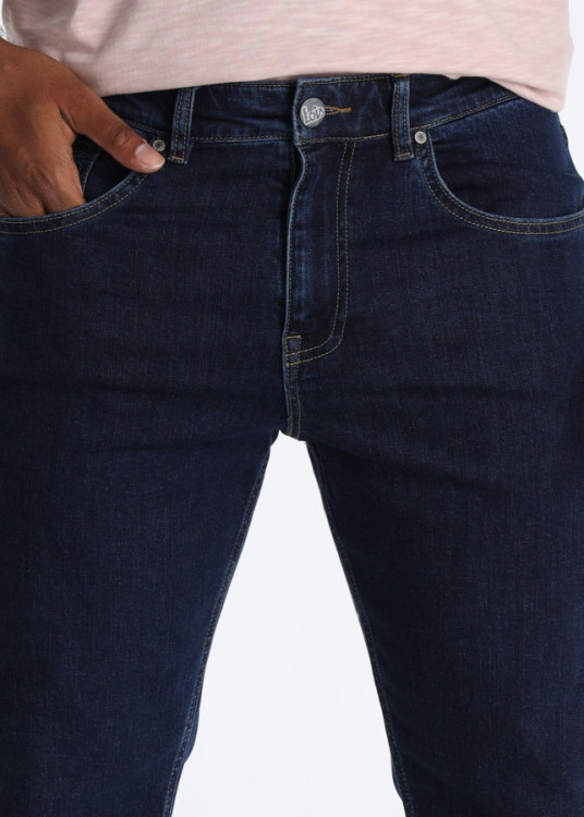 Vaqueros Tapered Efecto Desgastado Azul
