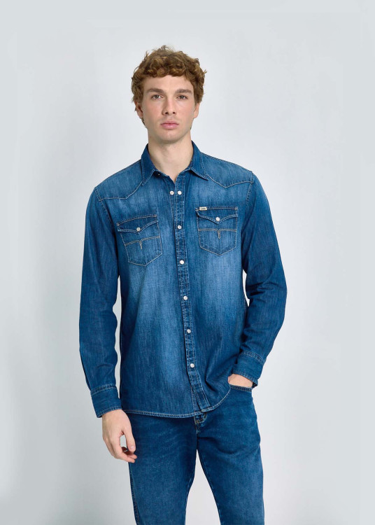 Camisa Vaquera Con Canesú Delantero Y Lavado Denim Azul