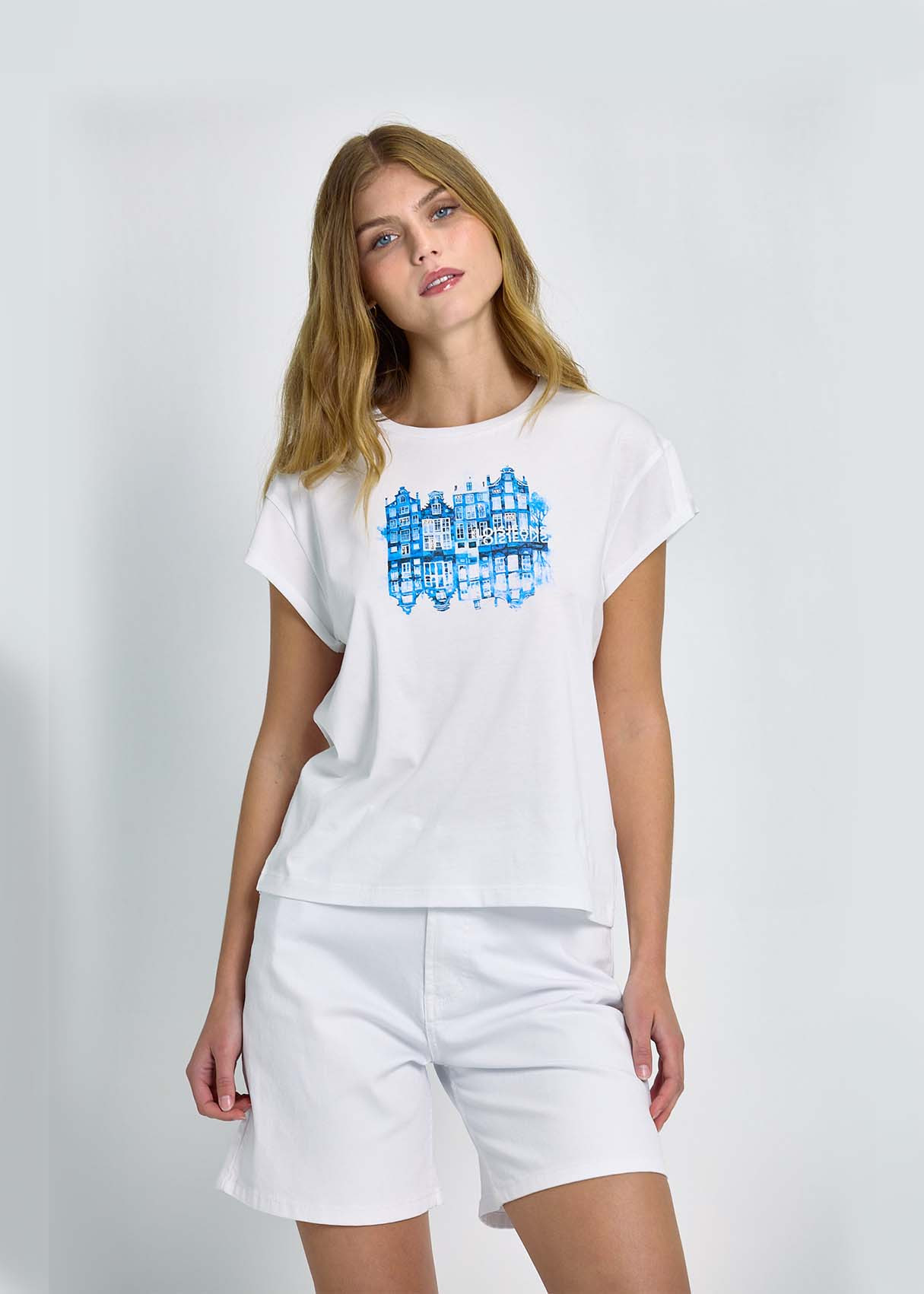 Camiseta Gráfica Casas Detalle Strass Blanco