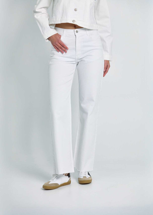 Jeans Wide Leg Bordado Bolsillo Trasero Blanco