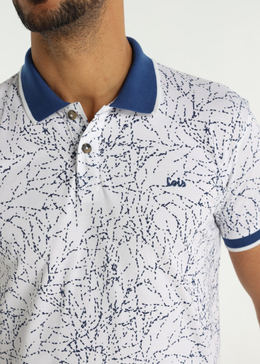 Polo Estampado Ramas Finas Fondo Blanco