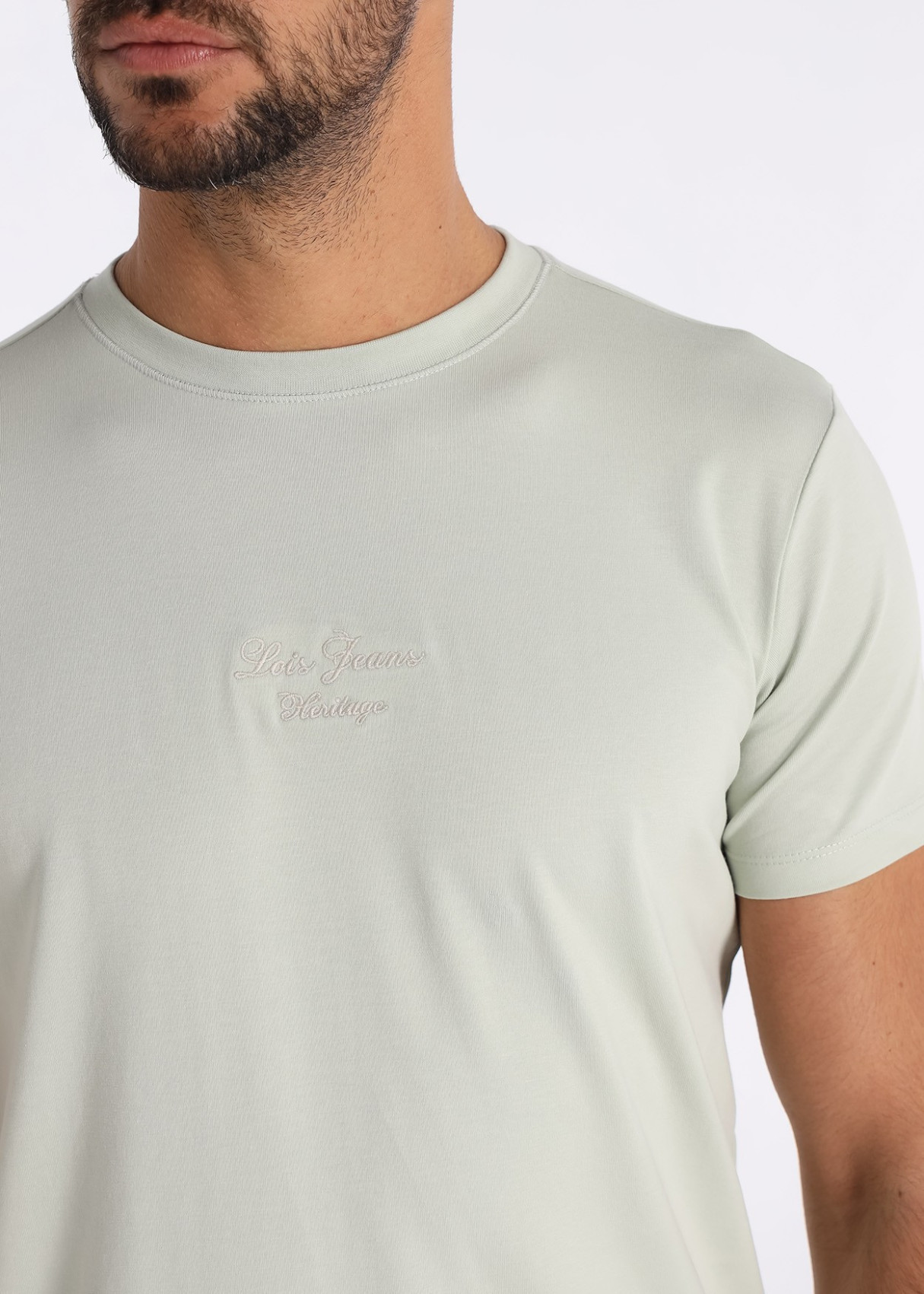 Camiseta Slim Elástica Bordado Pecho Verde
