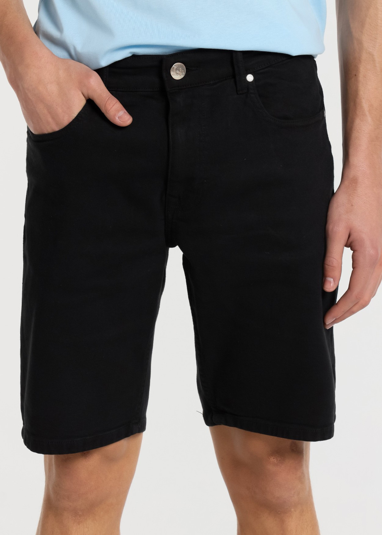 Bermuda Slim Cintura Media negra