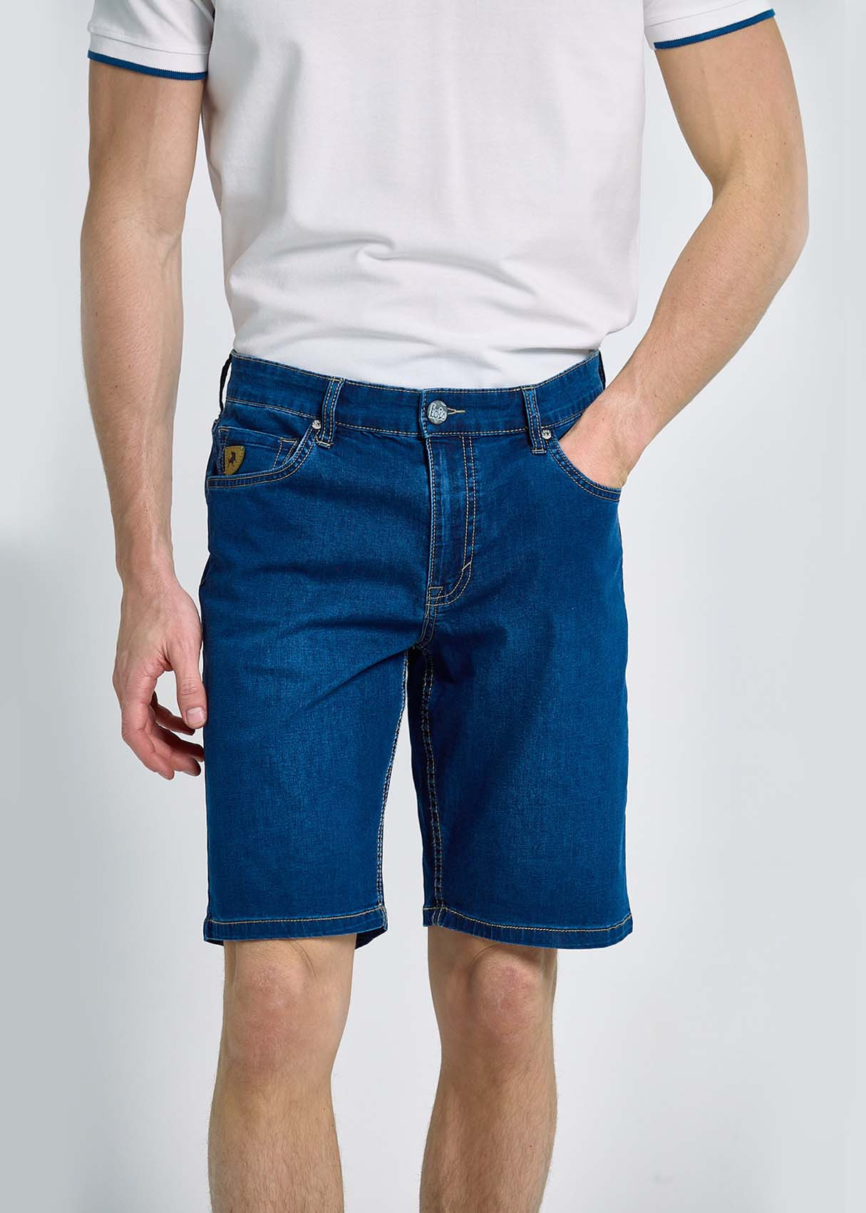 Bermuda Denim Slim Lavado Elástico Azul